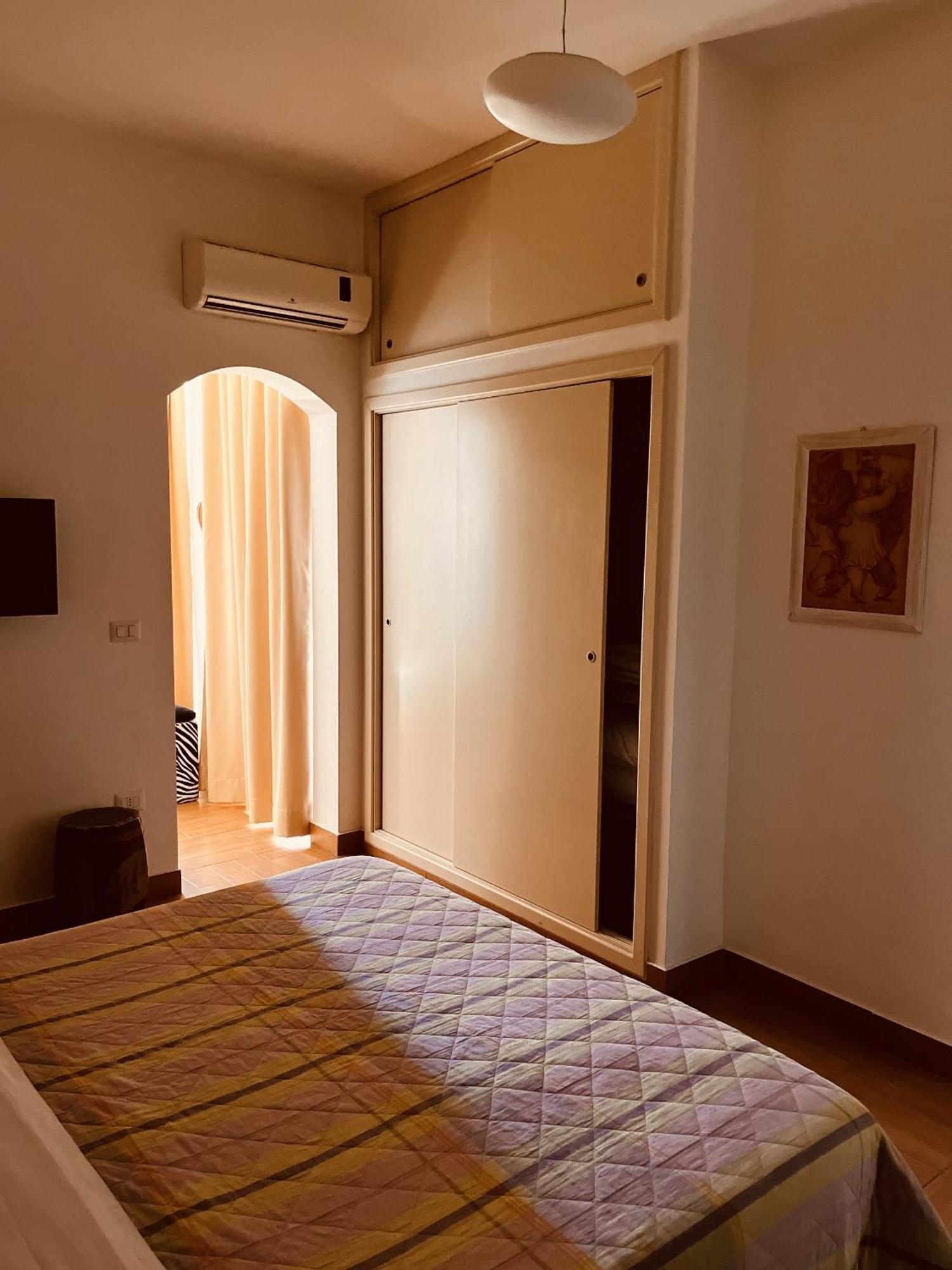 B&B Ebo' Olbia Exterior foto